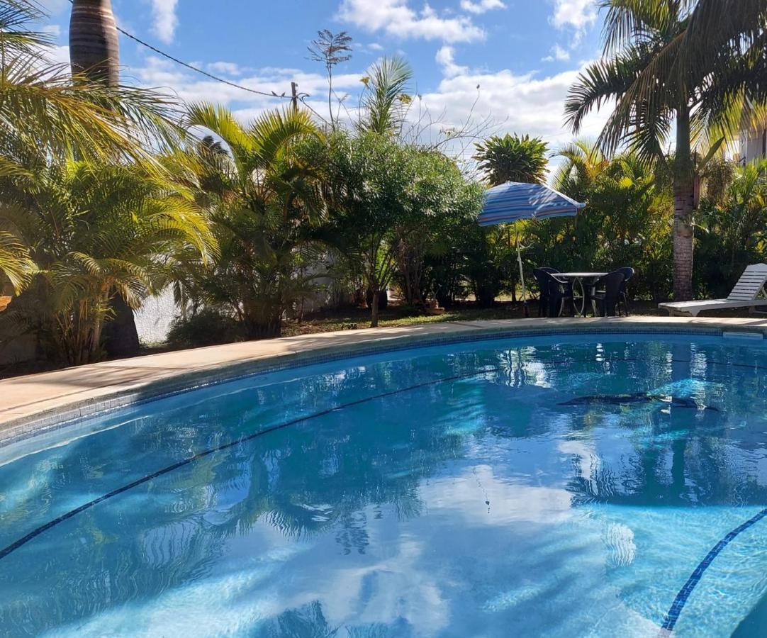 Tropical Palms Apartment Mauritius Pointe aux Canonniers Luaran gambar